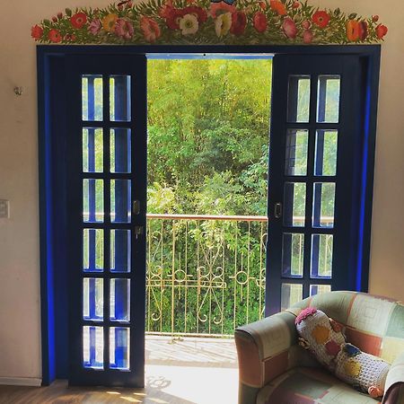 Apartamento Charme Guara - Na Praca De Guaramiranga Bagian luar foto
